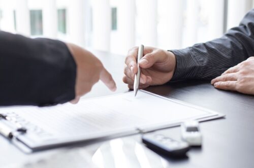 Adásvételi szerződés írása Újváry Zsolt Ügyvédi Irodában